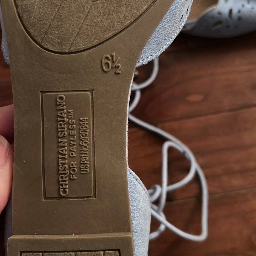 Size 6.5 flats ! - Picture 3 of 4
